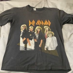 Vintage Def Leppard shirt 1988